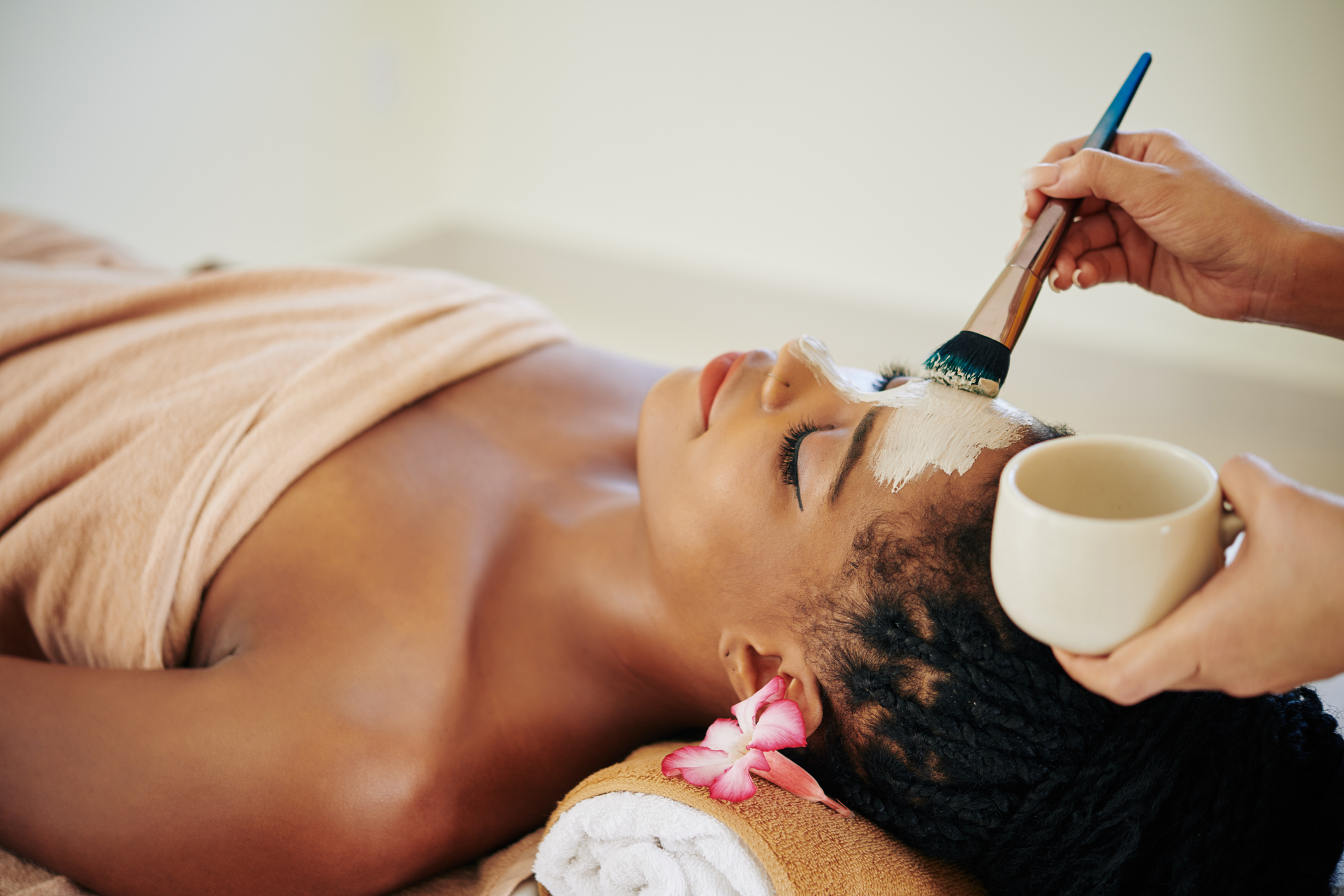 NO-DOWNTIME AND Clinical Peels skin treatments at Viviane Aires Skin Wellness