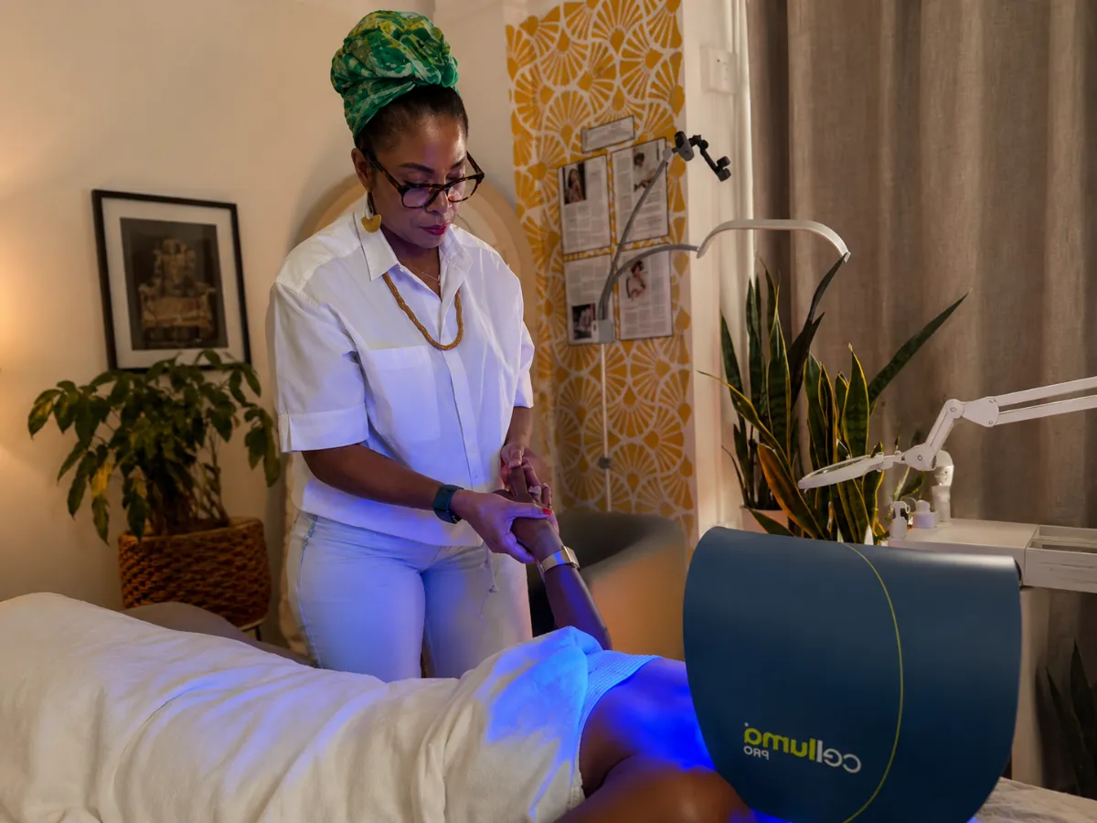 Blue light therapy for acne-prone skin near Rittenhouse Square Philadelphia